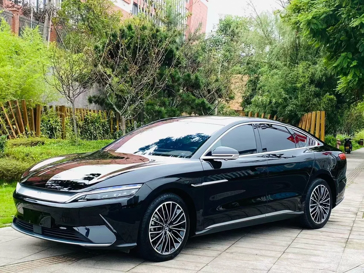 打开图片灯箱:BYD 2021 Chinese Standard Endurance Edition Deluxe Automatic Transmission