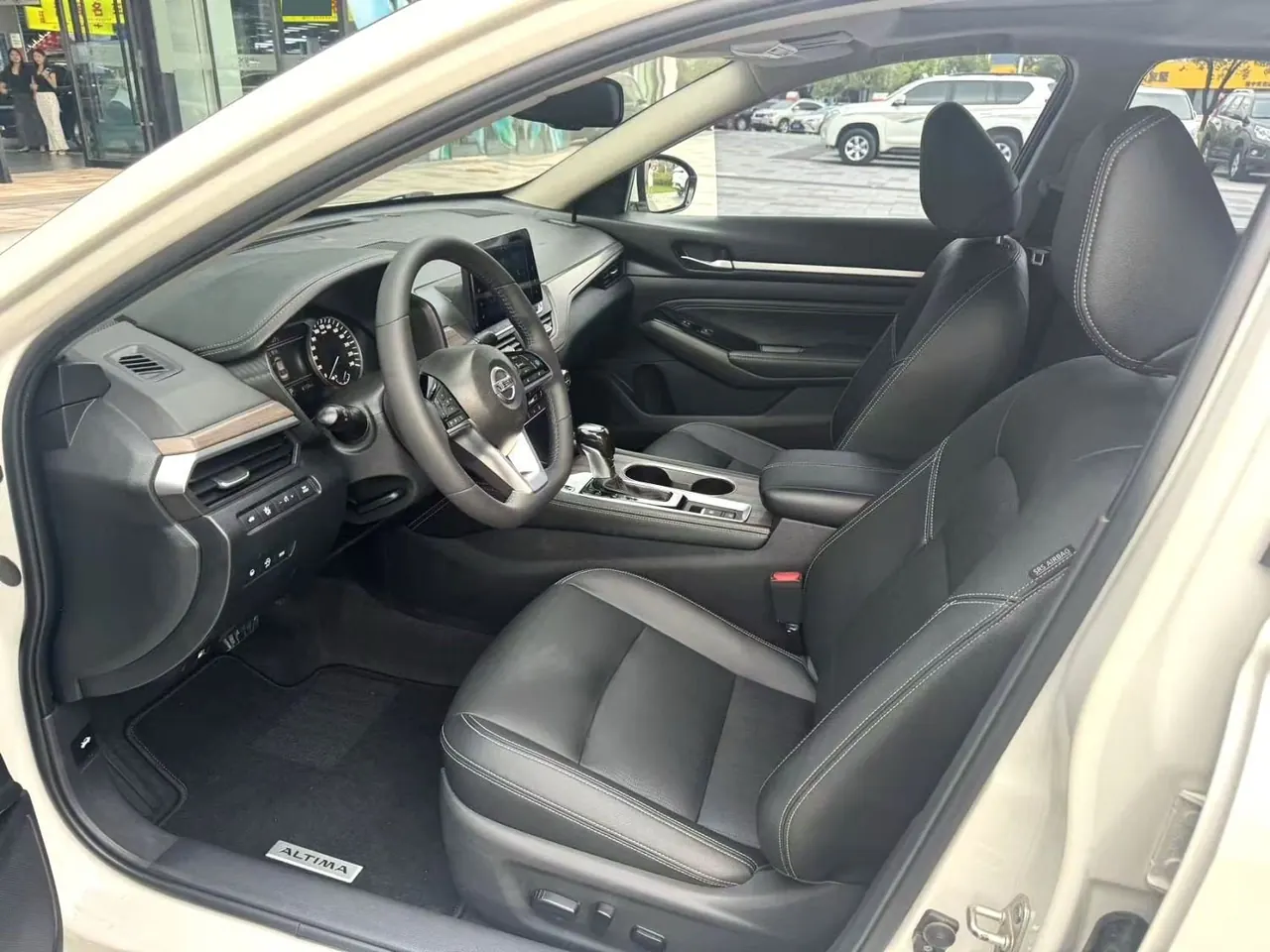 Nissan 2021 Teana 2.0 Stepless XL Upper AD1 Smart Navigation Edition Automatic Gear 3