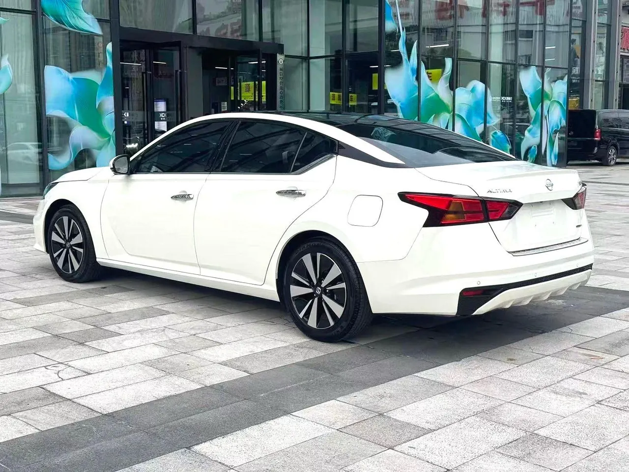 Nissan 2021 Teana 2.0 Stepless XL Upper AD1 Smart Navigation Edition Automatic Gear 8