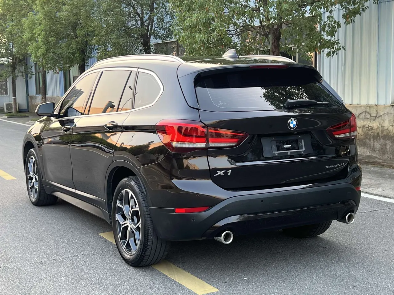 BMW 2021 X1 sDrive25Li 2.0T Leading Automatic Gear 11
