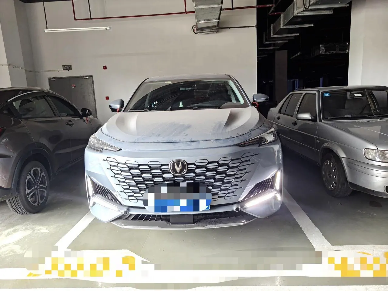 ChangAn 2021 UNI-K 2.0T Luxury Automatic 2