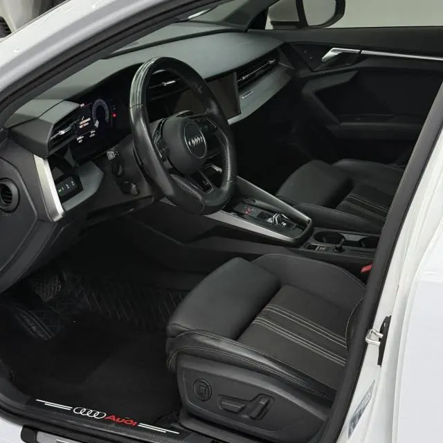 Audi 2021 A3L Limousine 1.4TFSI 35TFSI Luxury Sport Automatic 5