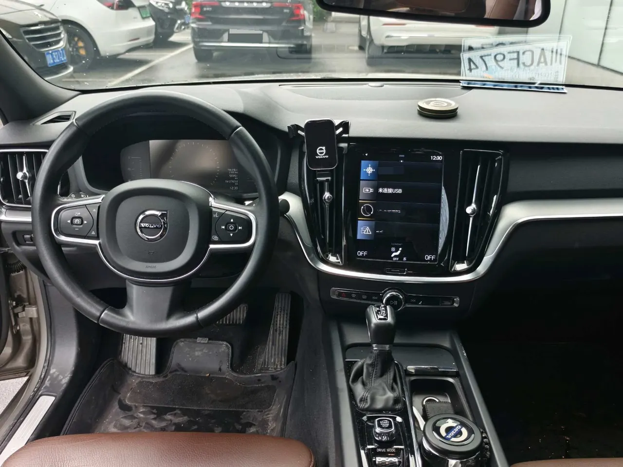 Volvo 2021 S60 2.0T T4 Zhiyi Deluxe Edition Automatic Gear 10