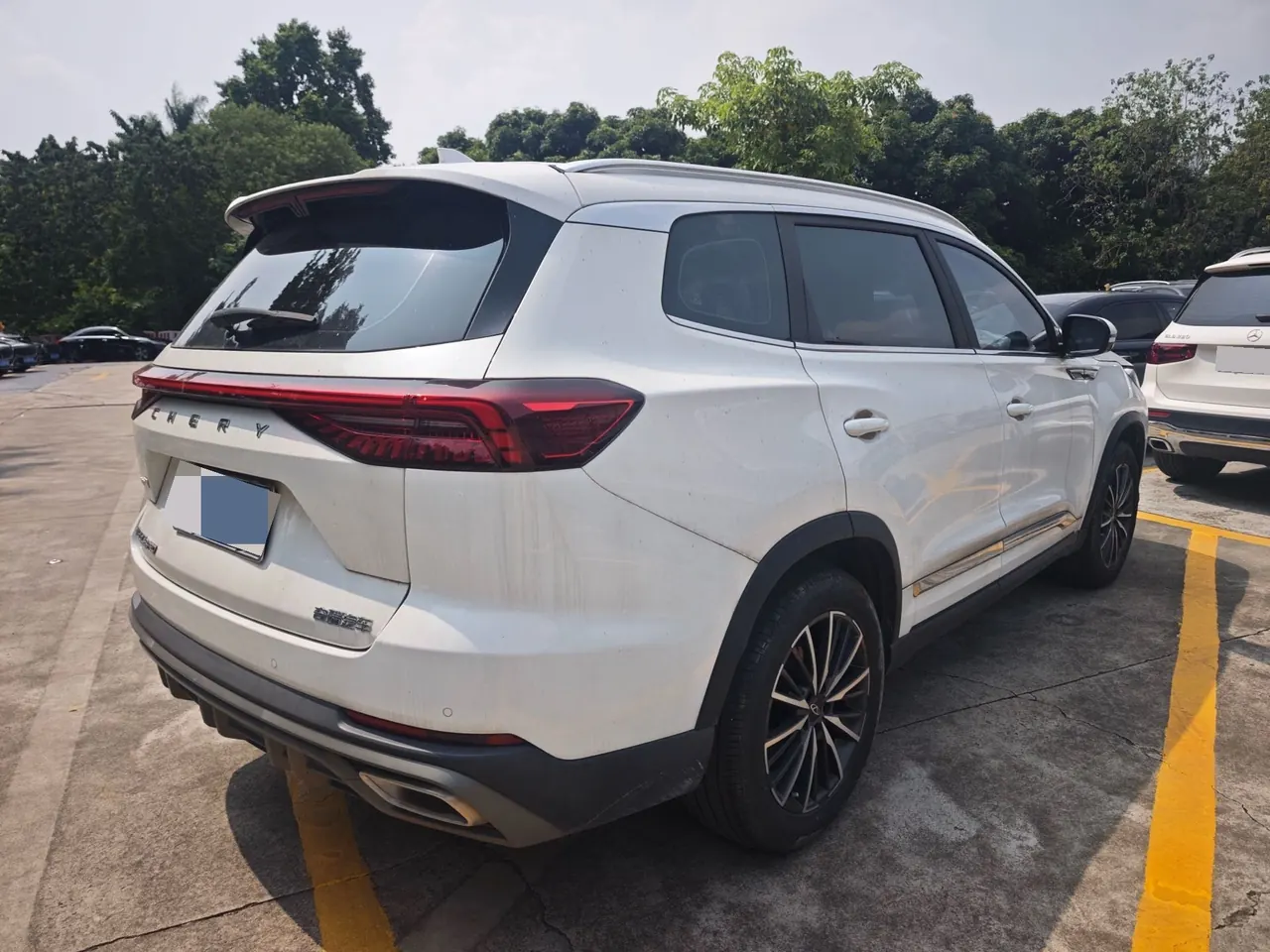 Chery 2024 Ruihu 8 PRO 1.6T 290T Champion Edition Two-Drive Peak Edition 7-seat Automatic Gear 3