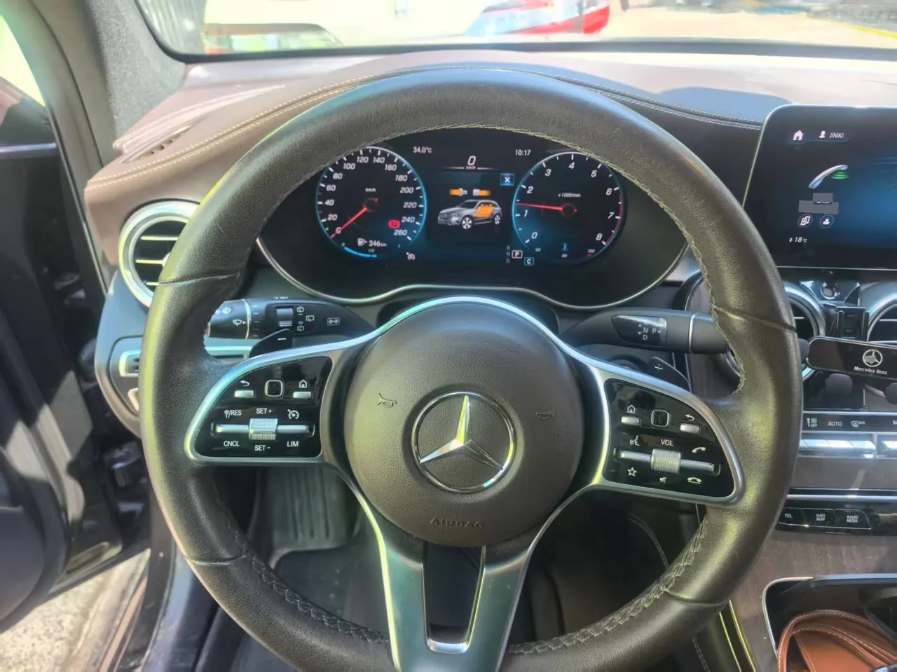Mercedes Benz 2021 GLC 260 L 4MATIC 2.0T Luxury Automatic 3