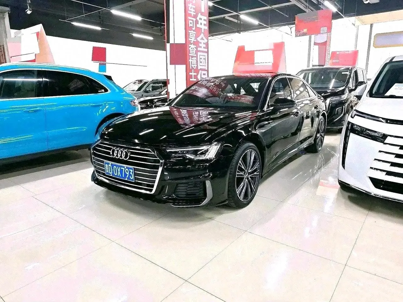 Открыть галерею: Audi 2021 A6L 2.0TFSI 40TFSI Deluxe Dynamic Automatic