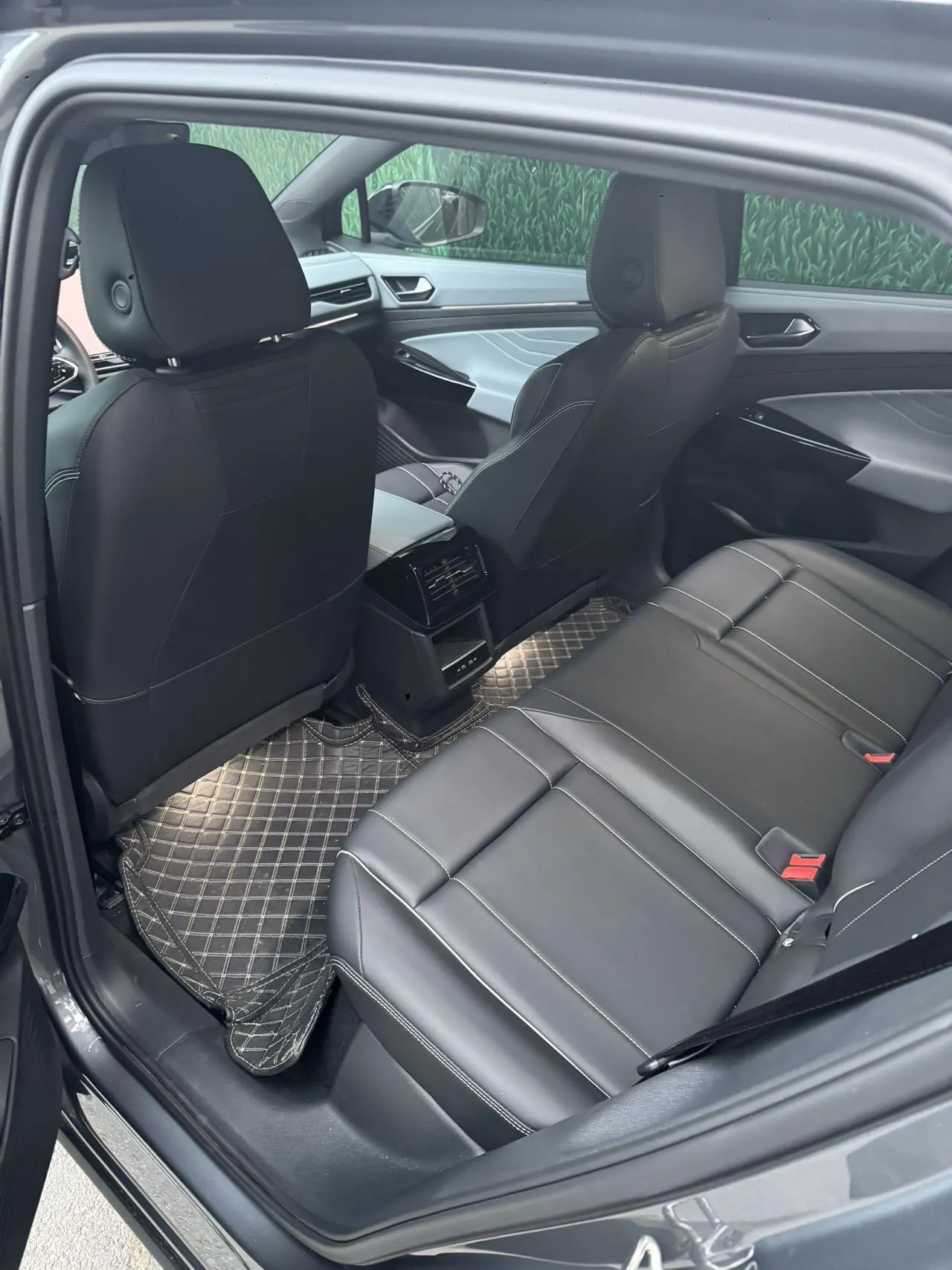 Volkswagen 2025 ID. 4 X Smart Pure Smart Edition Automatic Gear 4