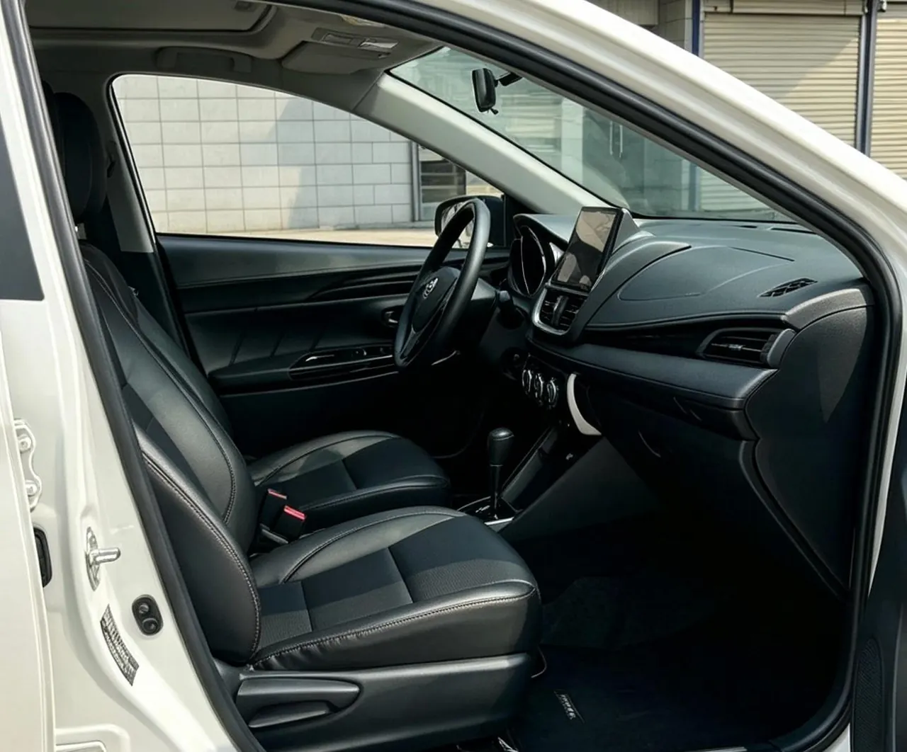 Toyota yaris 2021 YARiS L to dazzle 1.5 stepless distinguished version of automatic gear 7