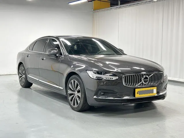Volvo 2021 S90 48V 2.0T B5 Zhiyuan Sports Edition Automatic Gear 3
