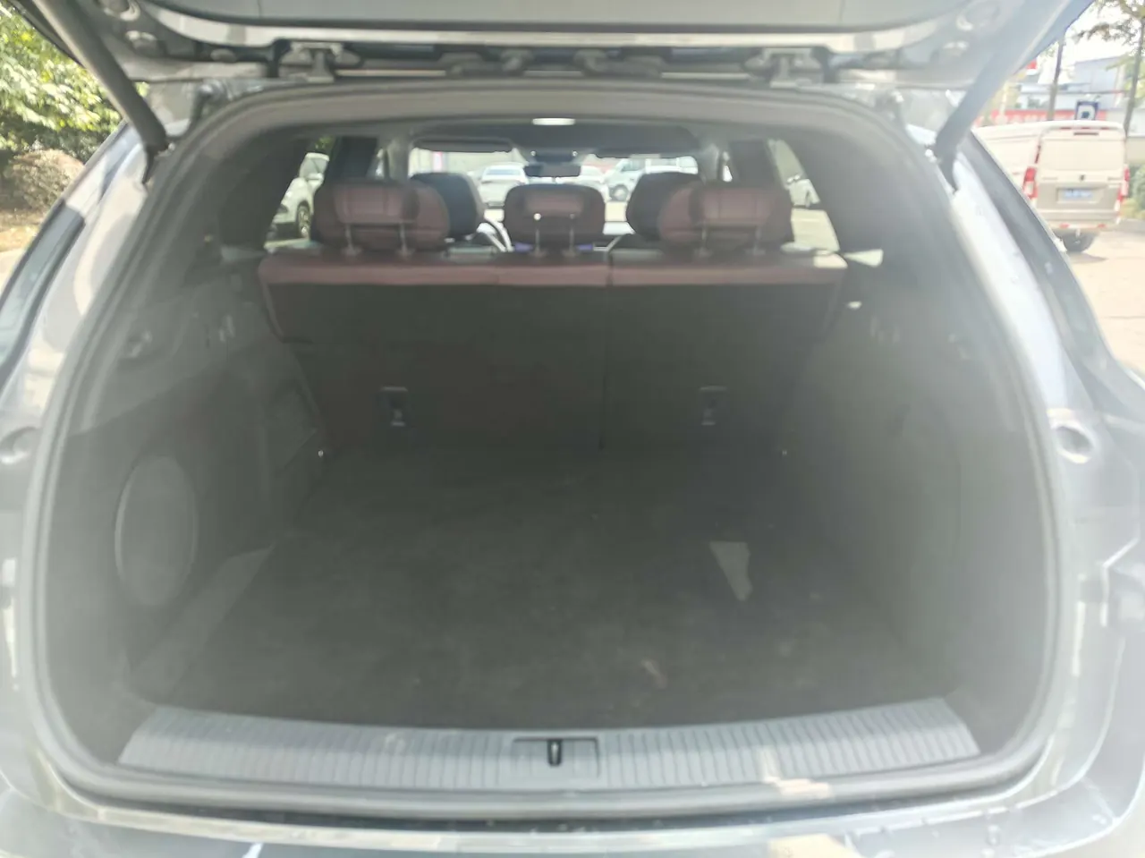 Voyah 2025 FREE four-wheel drive dry Kun version of automatic gear 10