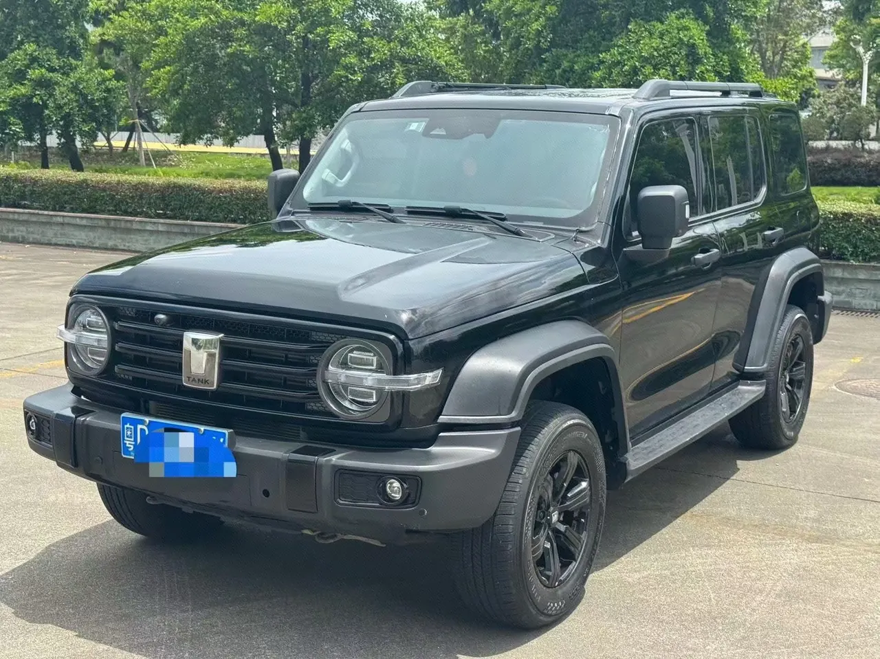 Открыть галерею: Tank 2021 Tank 300 2.0T Off-road Conqueror Automatic