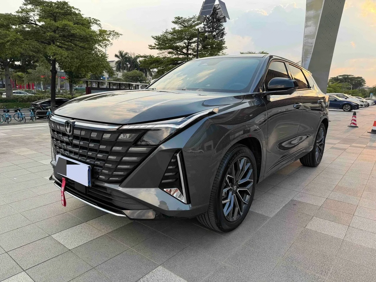 Open image lightbox: ChangAn 2025 UNI-Z 1.5T Luxury Automatic