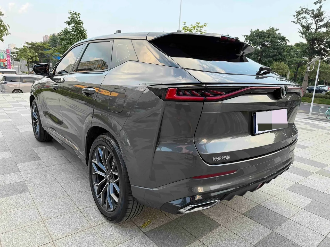 ChangAn 2025 UNI-Z 1.5T Luxury Automatic 5