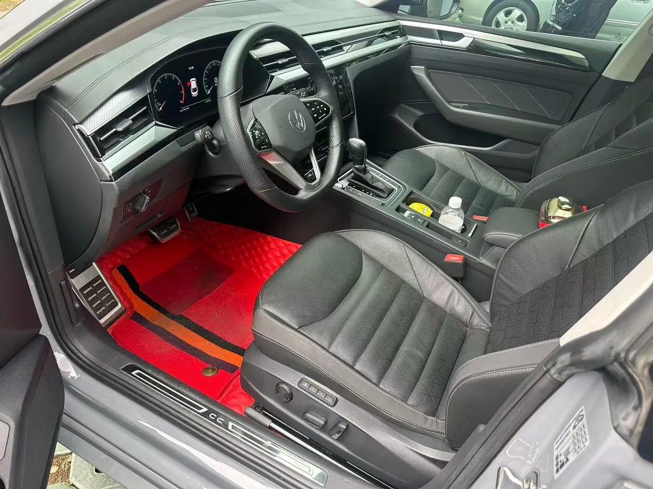 Volkswagen 2021 CC 2.0TSI 380TSI eye-catching automatic gear 2