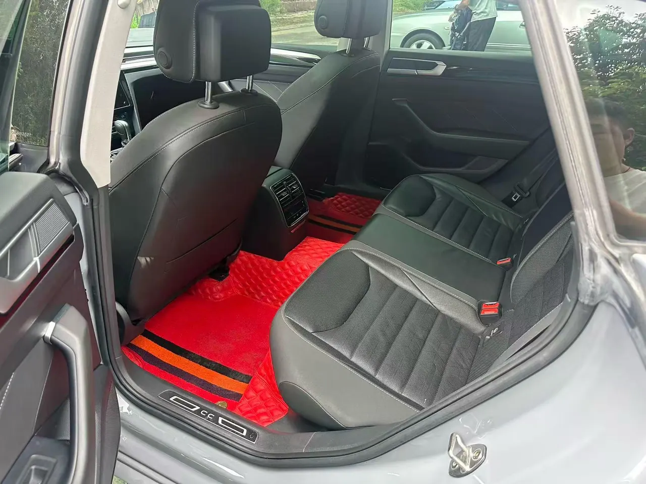 Volkswagen 2021 CC 2.0TSI 380TSI eye-catching automatic gear 3