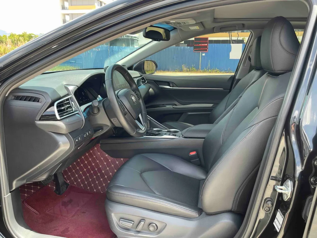 Toyota 2021 Camry 2.5G Deluxe Edition Automatic Gear 4