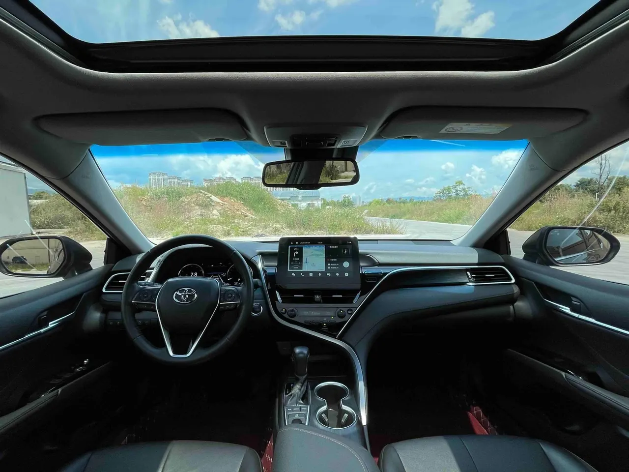 Toyota 2021 Camry 2.5G Deluxe Edition Automatic Gear 7