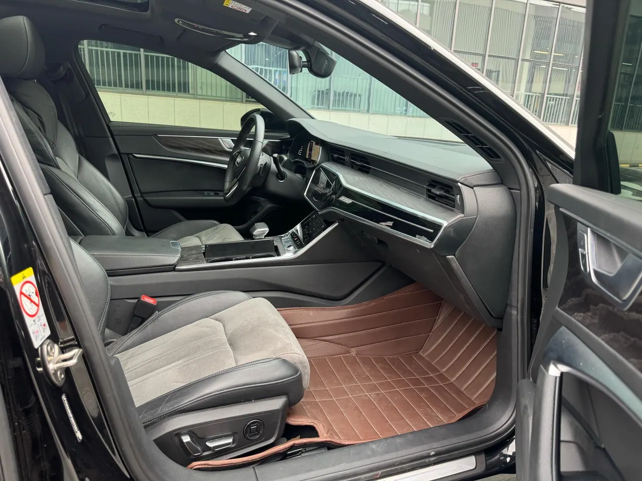 Audi 2023 A6L 2.0TFSI 45TFSI Quattro Selected Dynamic (Modified) Automatic Gear 7