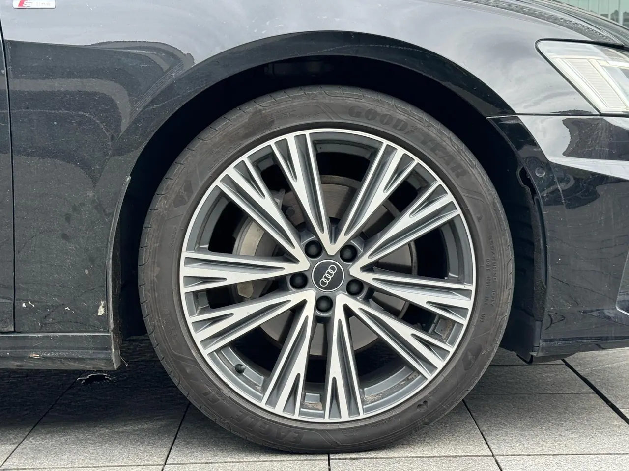 Audi 2023 A6L 2.0TFSI 45TFSI Quattro Selected Dynamic (Modified) Automatic Gear 8