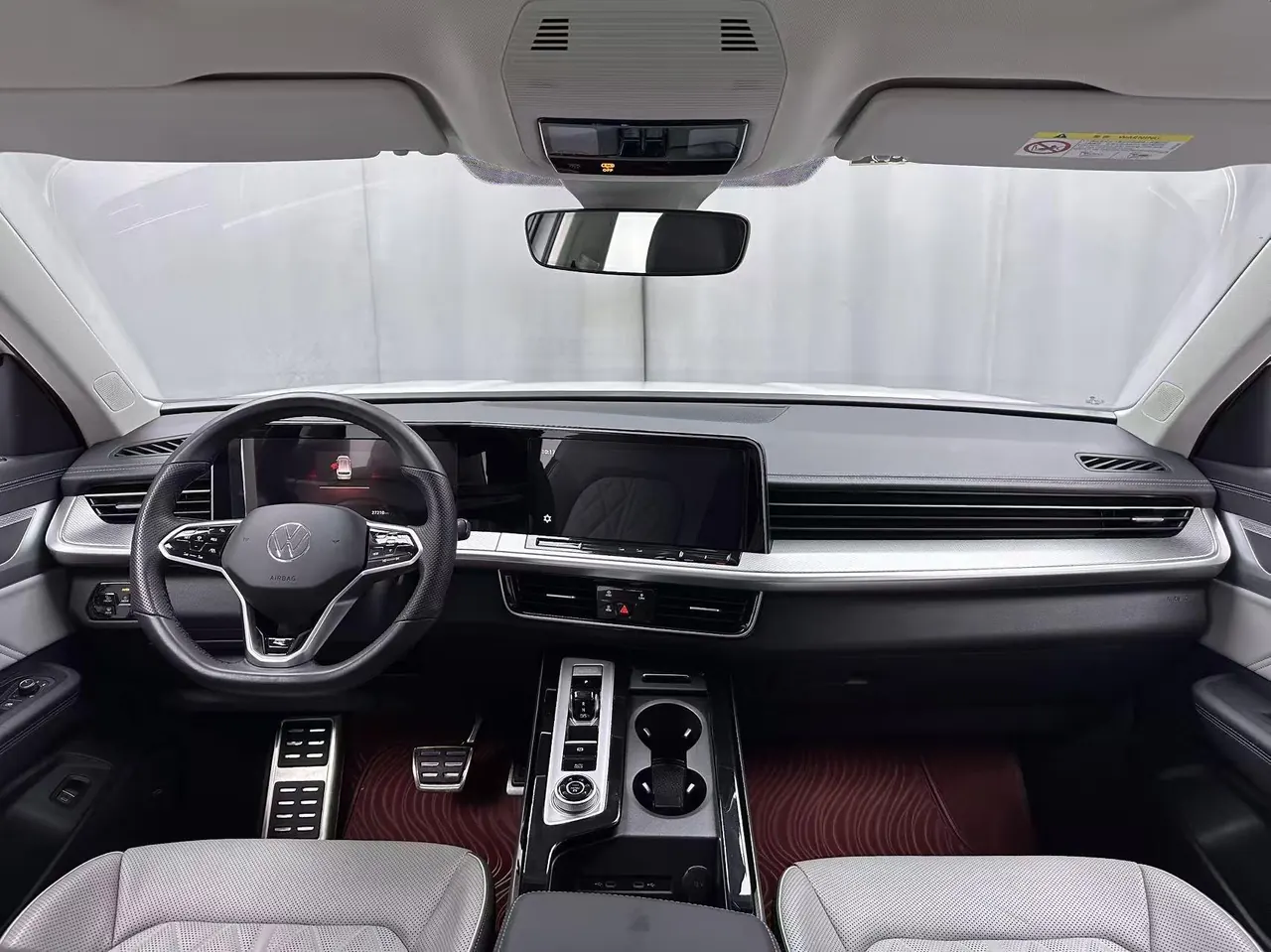 Volkswagen 2023 model tour R-Line 2.0TSI 380TSI four-wheel drive parade version automatic gear 7