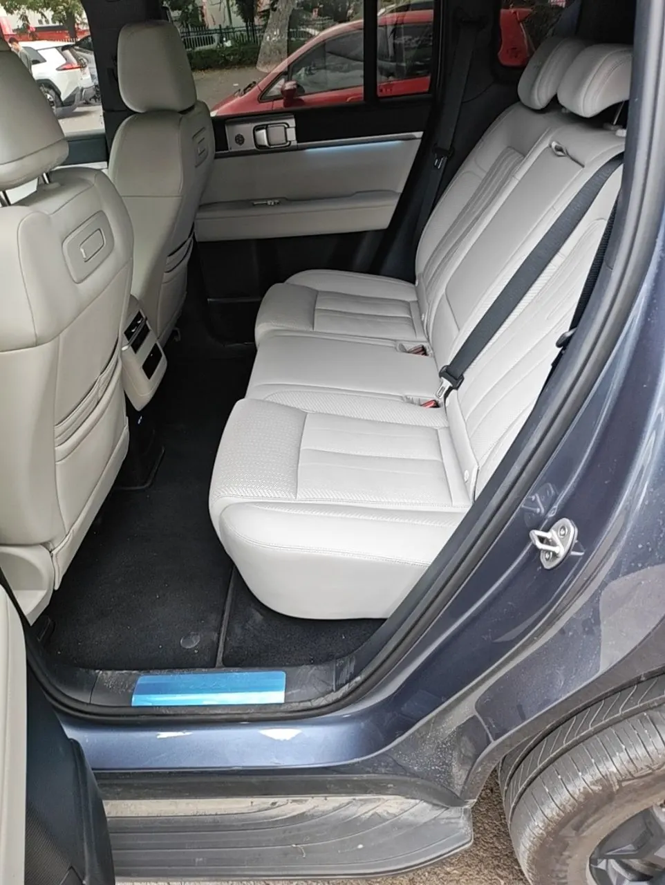FangChengBao 2025 titanium 7 1.5T stepless 190KM four-wheel drive Ultra version of automatic gear 5