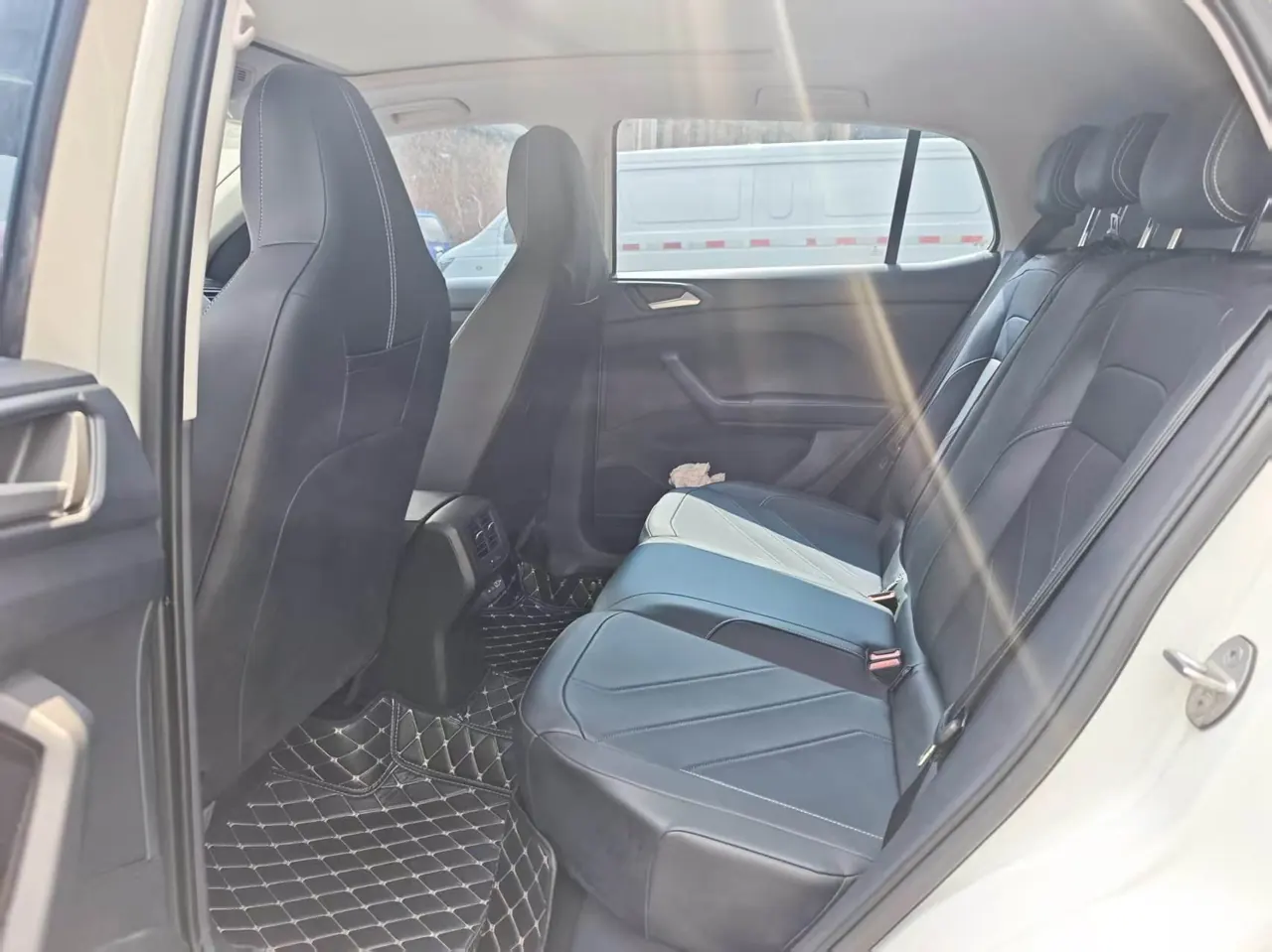 Volkswagen 2025 Tuyue Xinrui 1.5TSI 300TSI Sharp Enjoy Edition Automatic Gear 3