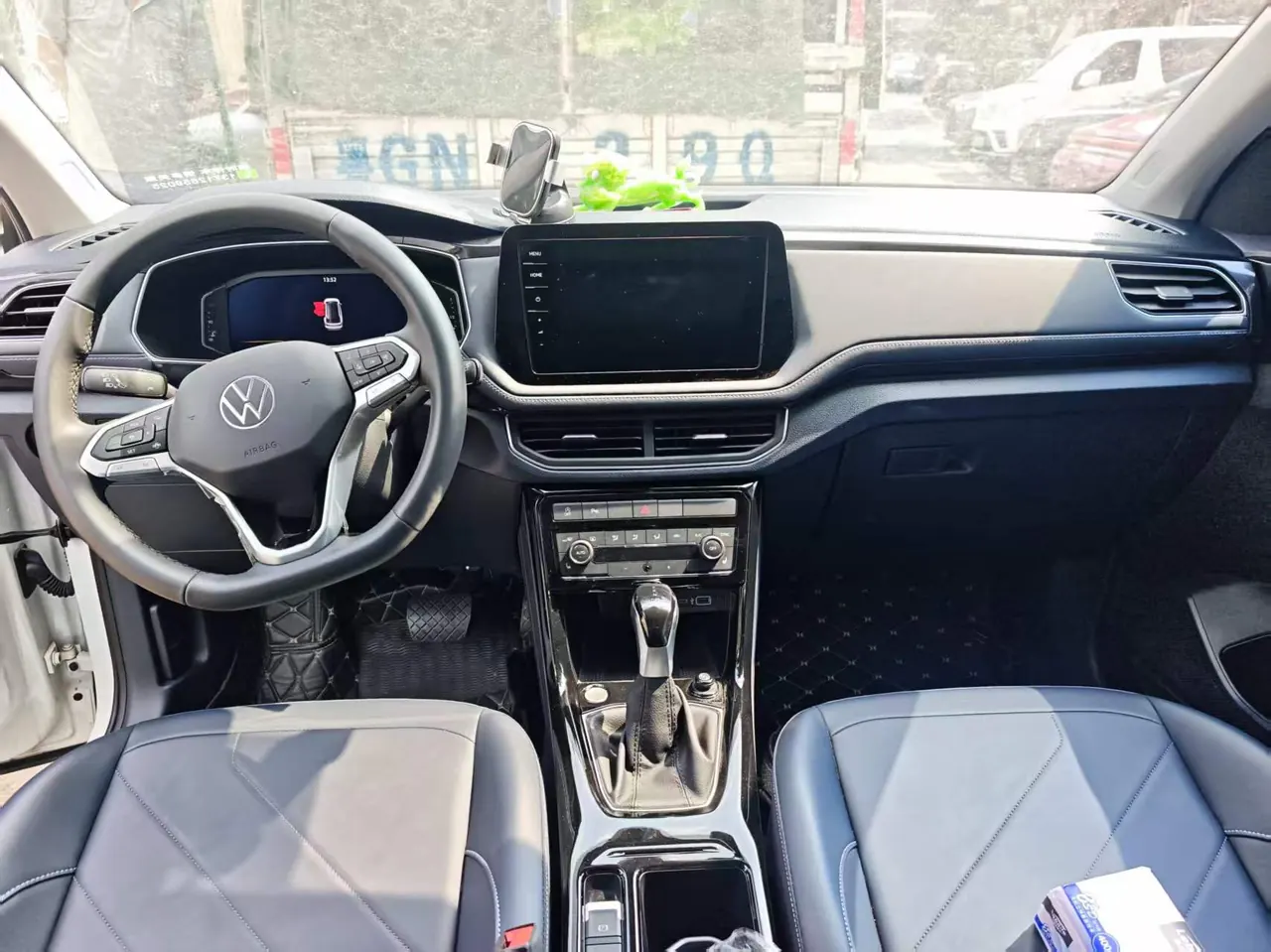 Volkswagen 2025 Tuyue Xinrui 1.5TSI 300TSI Sharp Enjoy Edition Automatic Gear 4