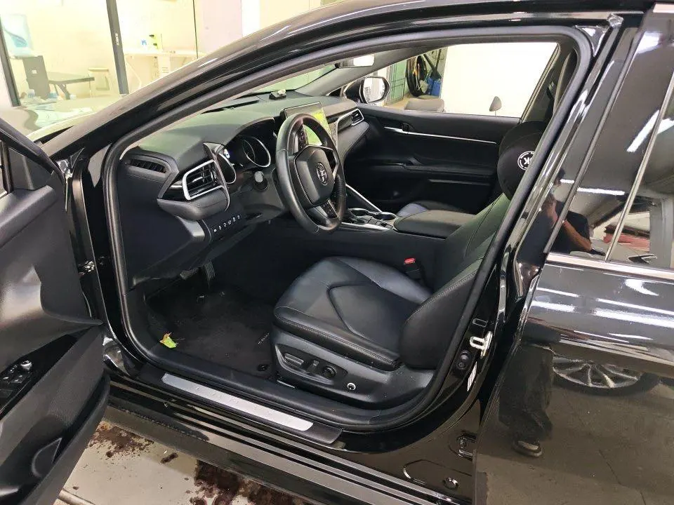 Toyota 2021 Camry 2.0G Stepless Deluxe Edition Automatic Gear 5