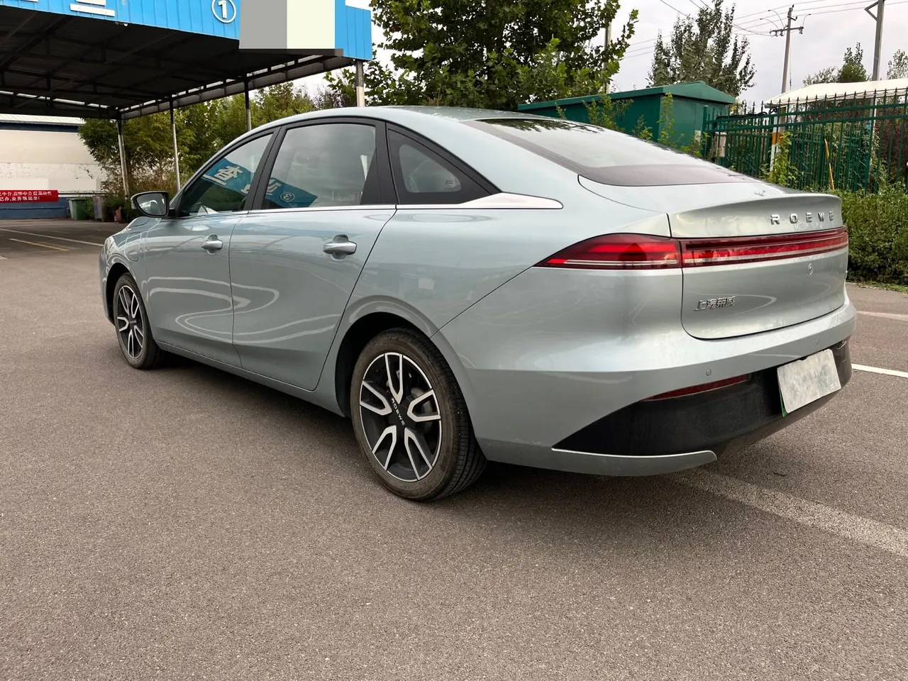 Roewe 2025 D 6 520km Smart Edition Automatic Gear 17