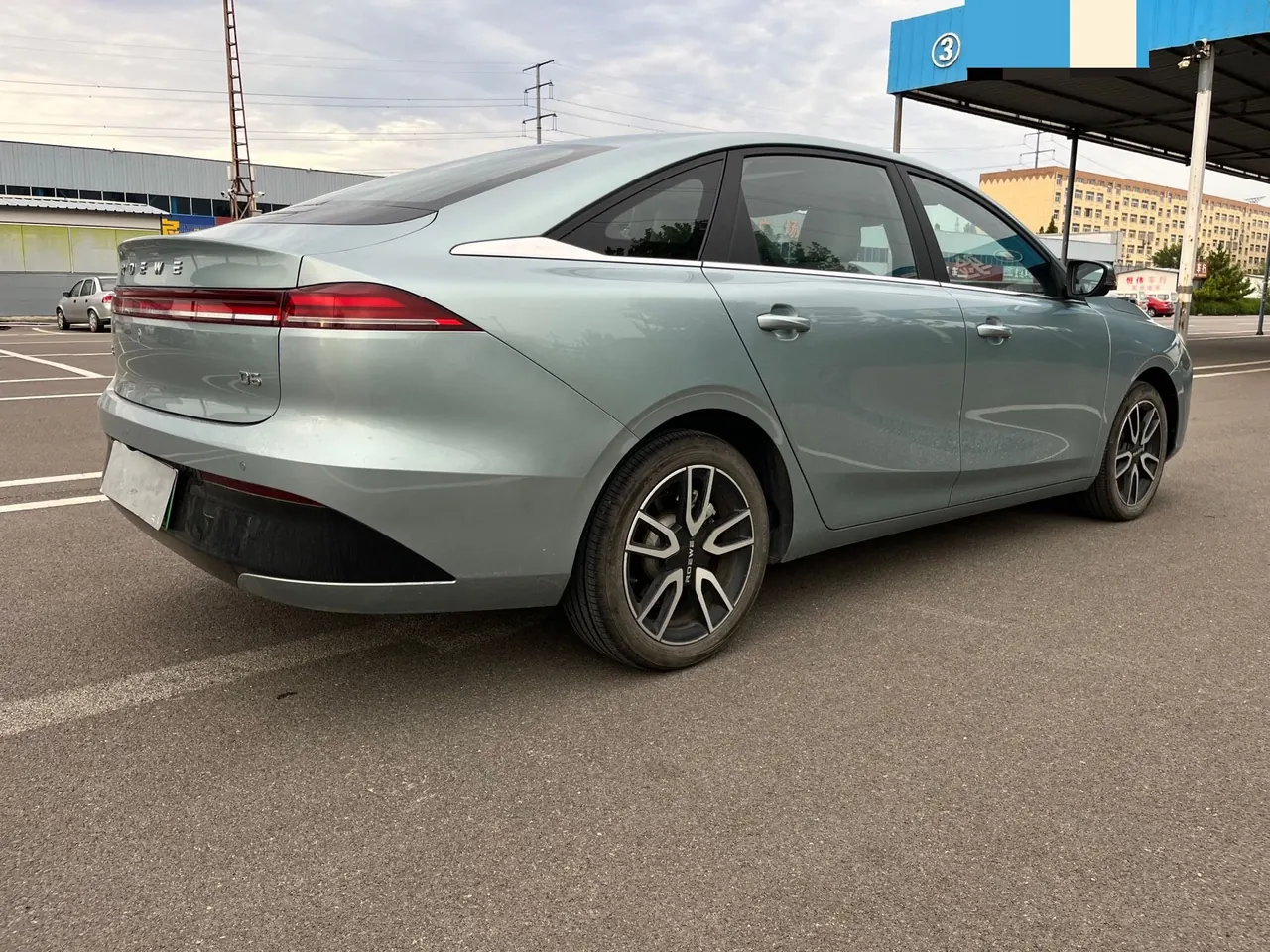 Roewe 2025 D 6 520km Smart Edition Automatic Gear 20