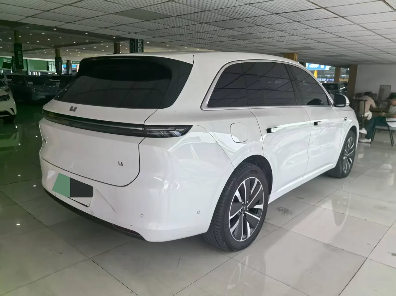 Li 2025 L6 Max Intelligent Rejuvenation New Edition Automatic Gear 2