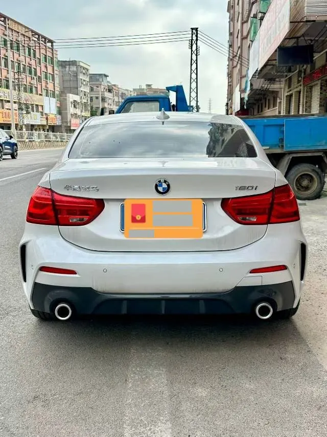 BMW 1 Series 2023 120i 1.5T M Sports Edition Automatic Gear 6