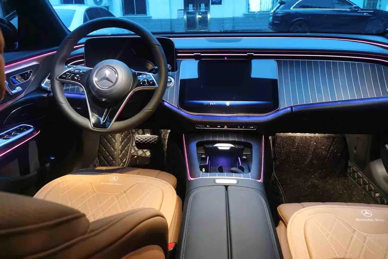 Mercedes Benz E-Class 2025 model E 300 L 48V 2.0T Luxury Edition Automatic 7
