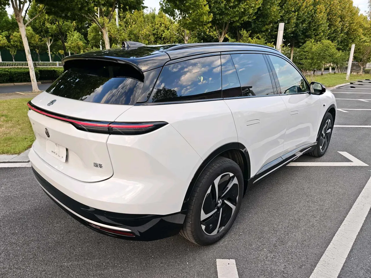NIO 2025 ES6 75kWh automatic gear 5