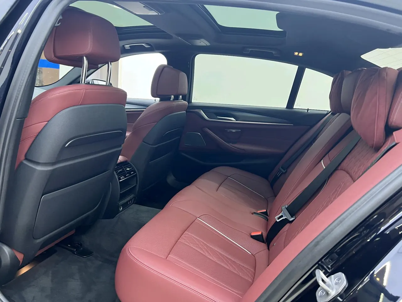 BMW 5 New Energy 2021 535Le 2.0T Pioneer Edition M Sports Suit Automatic Gear 6