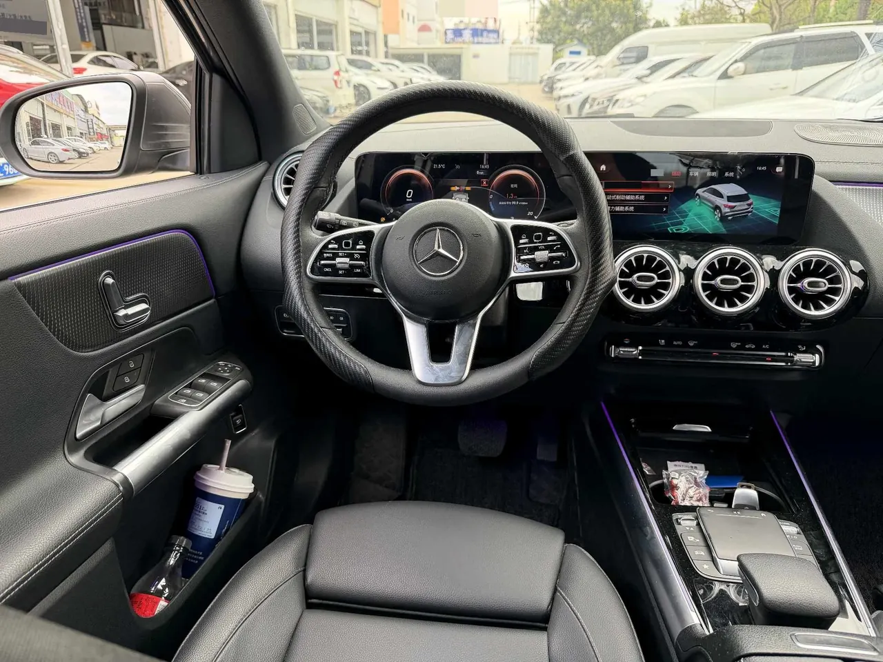 Mercedes Benz 2020 GLA 200 1.3T automatic gear 9