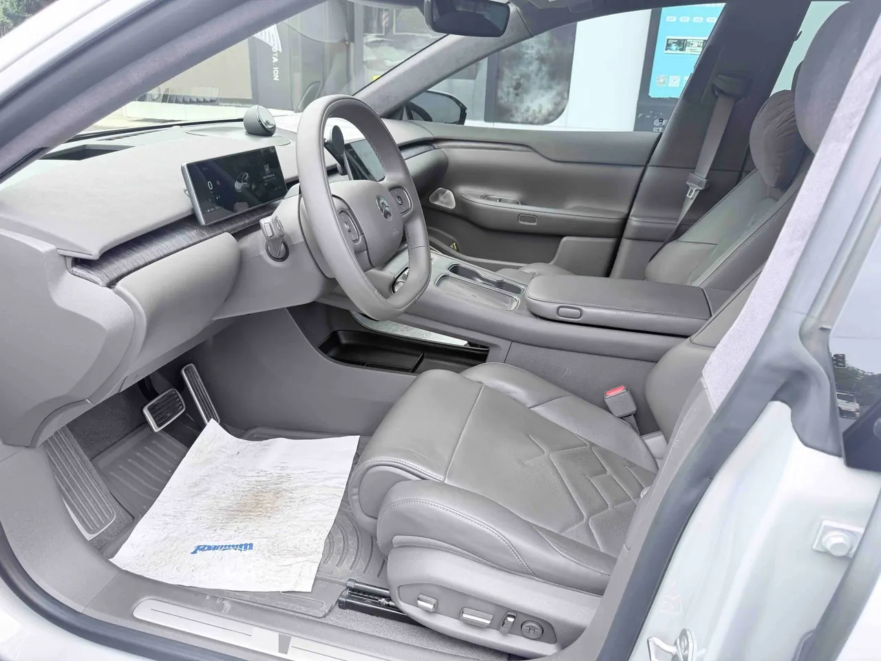NIO 2021 ET 7 100kWh First Edition Automatic Gear 2
