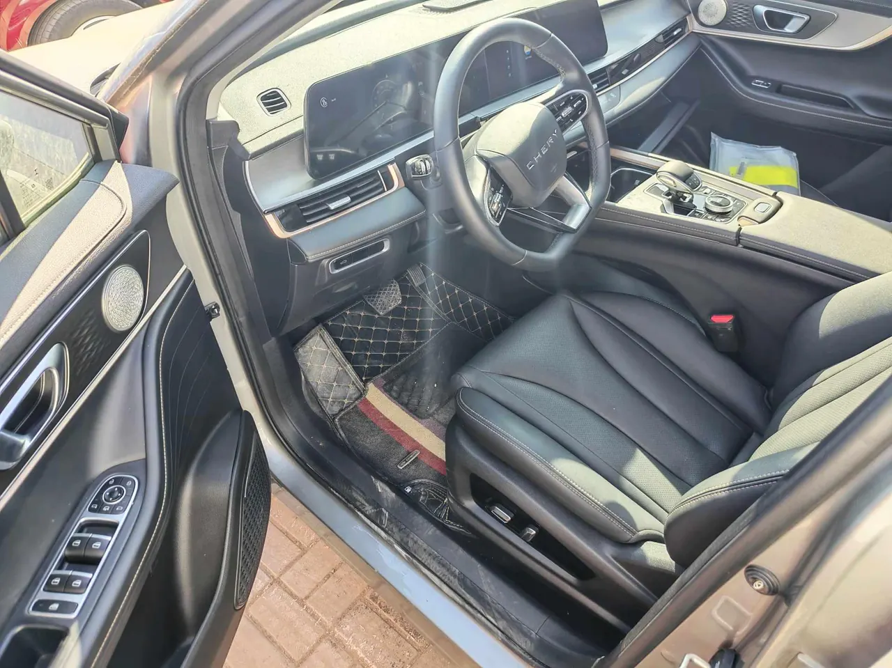 Chery 2025 Ruihu 5x 1.5T Stepless High Energy Edition Deluxe Automatic Gear 4