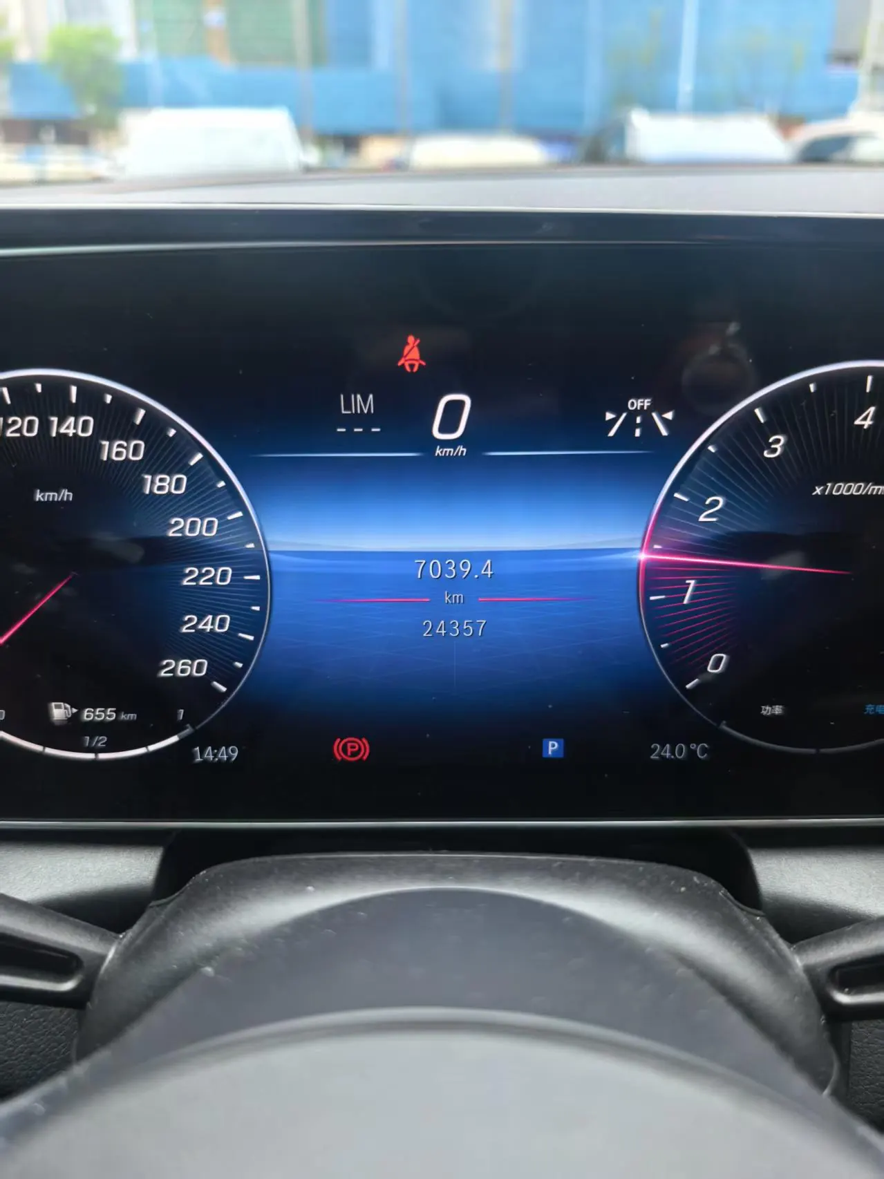 Mercedes Benz 2023 GLC 260 L 4MATIC 48V 2.0T Luxury 7-seat Automatic Gear 6