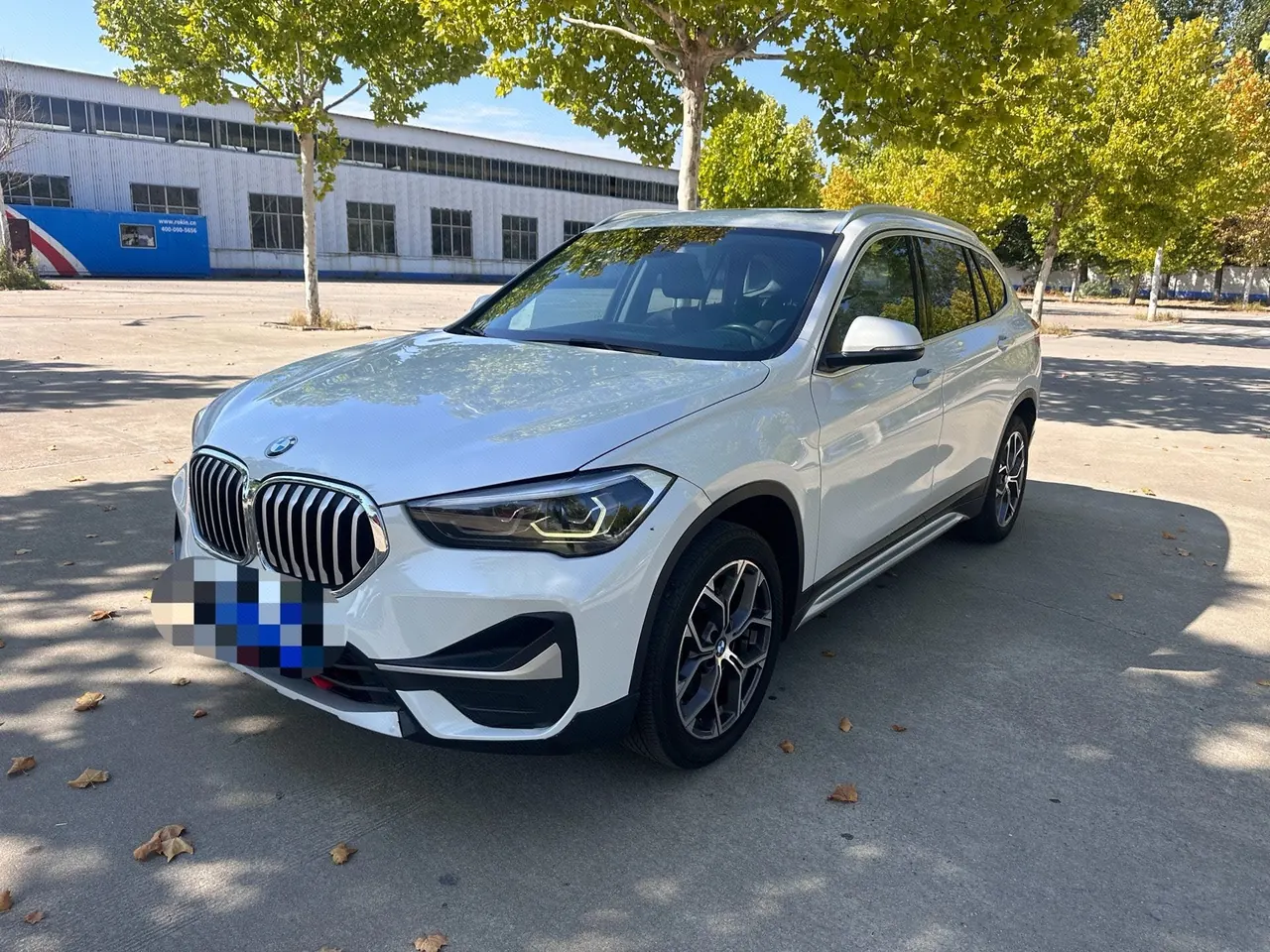Открыть галерею: BMW 2020 X1 sDrive20Li 1.5T exclusive automatic gear
