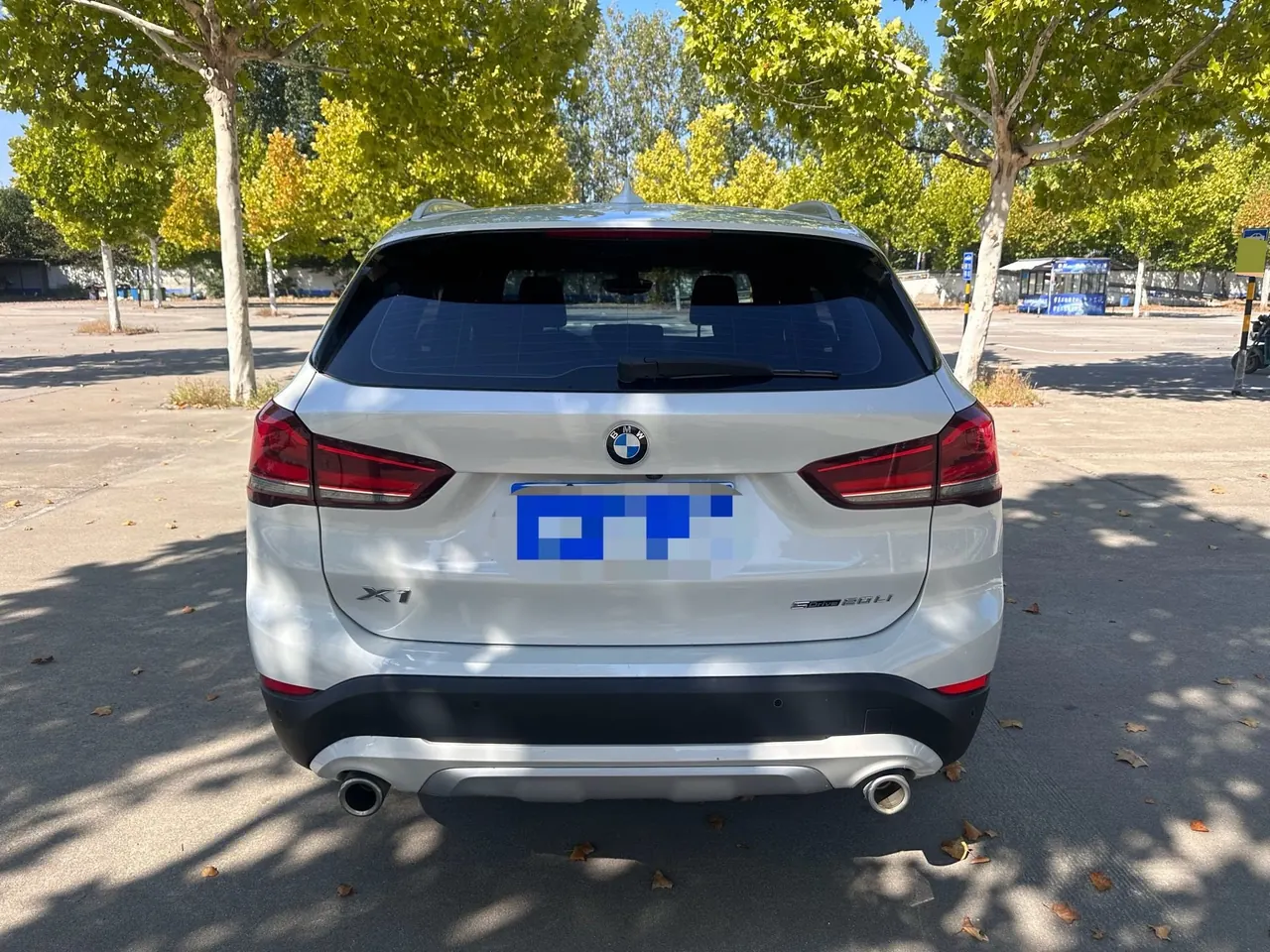 BMW 2020 X1 sDrive20Li 1.5T exclusive automatic gear 5