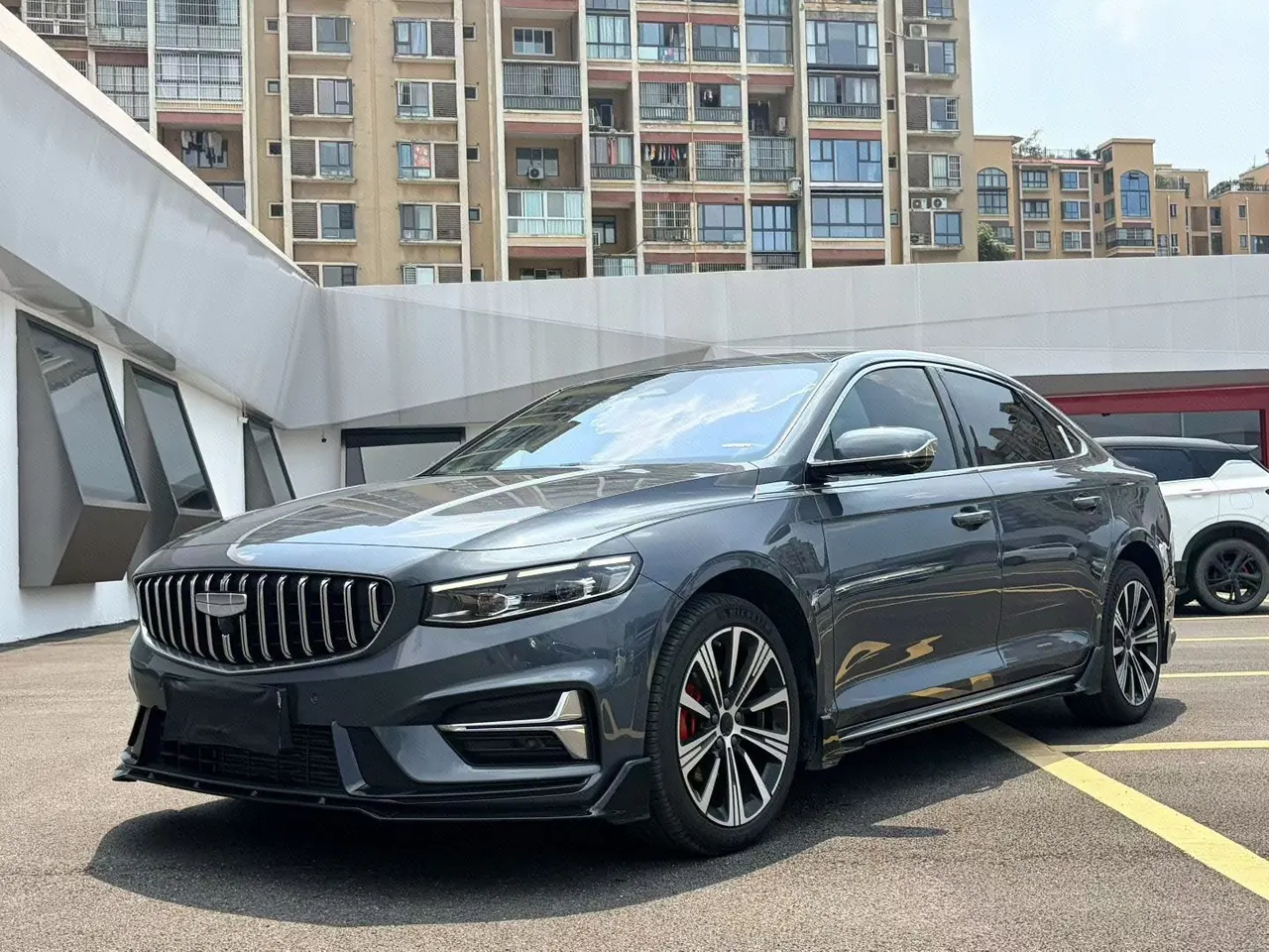 Open image lightbox: Geely 2025 Star Rui 1.5TD Oriental Obsidian Kunlun Edition Automatic Gear