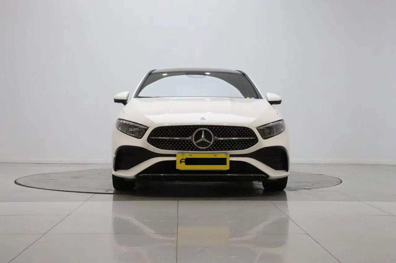 Mercedes Benz Class A 2023 A 200 L 1.3T Fashion Automatic Gear 2
