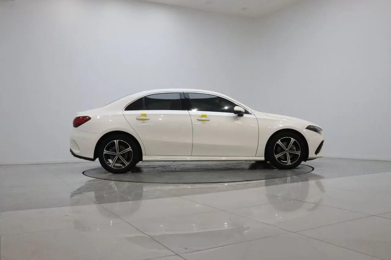 Mercedes Benz Class A 2023 A 200 L 1.3T Fashion Automatic Gear 4
