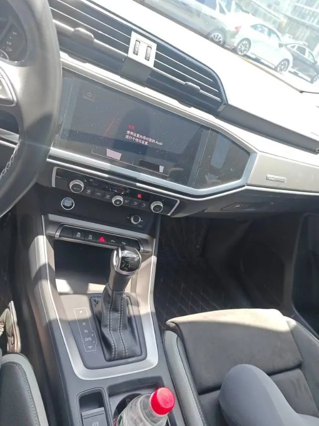 Audi 2022 Q3 1.4TFSI 35TFSI Fashion Dynamic Automatic 5