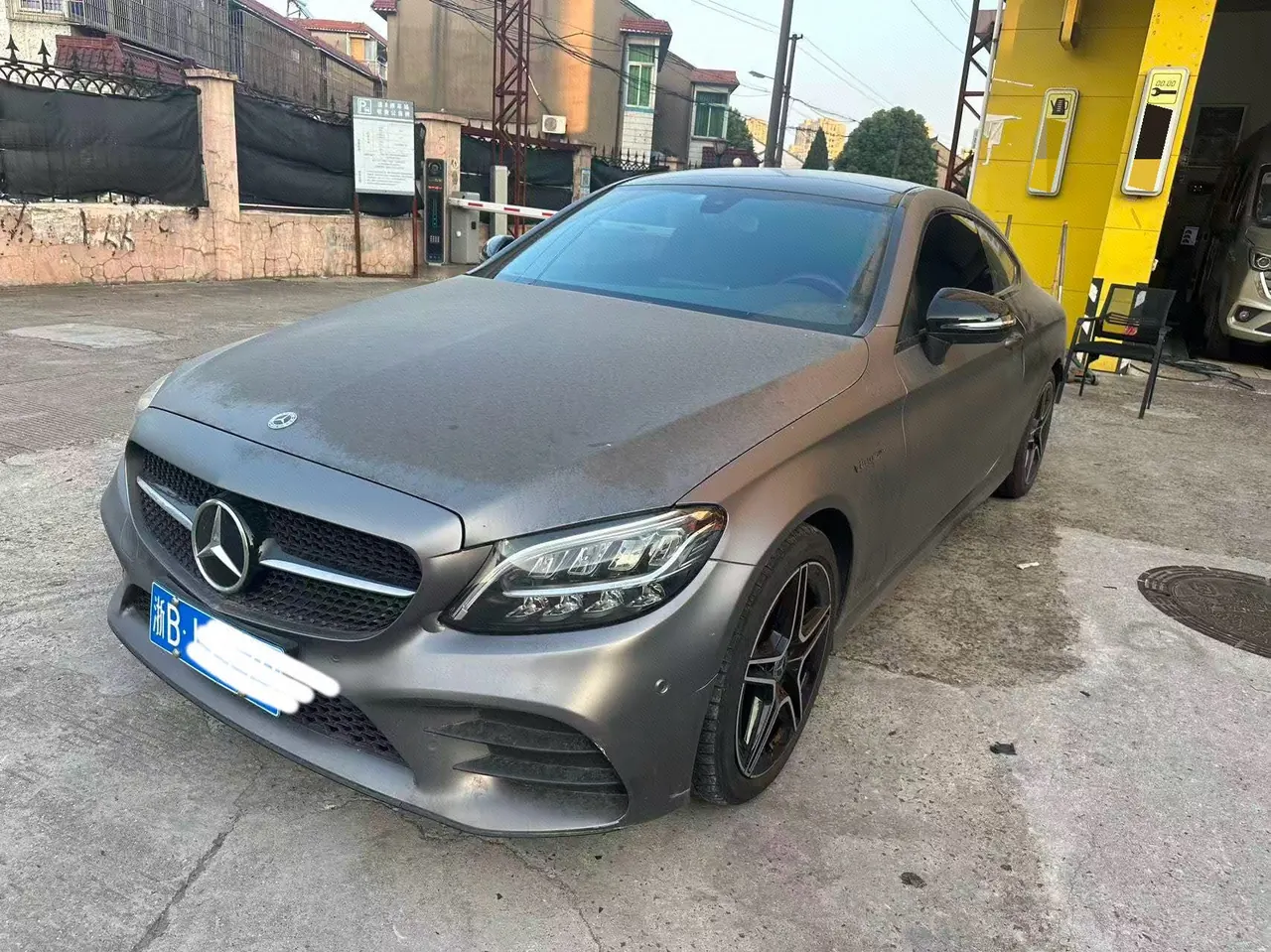 打开图片灯箱:Mercedes Benz Class C (Imported) 2022 C 260 Coupe 48V 1.5T (Modified) Automatic Gear