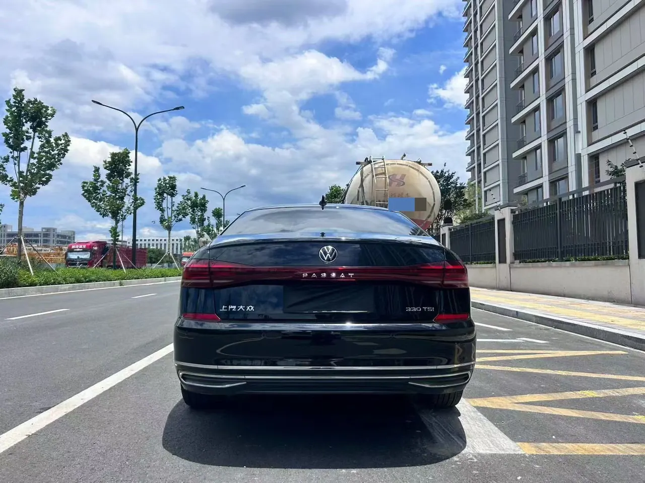 Volkswagen 2022 Passat 2.0TSI 330TSI Star Elite Edition Automatic Gear 6