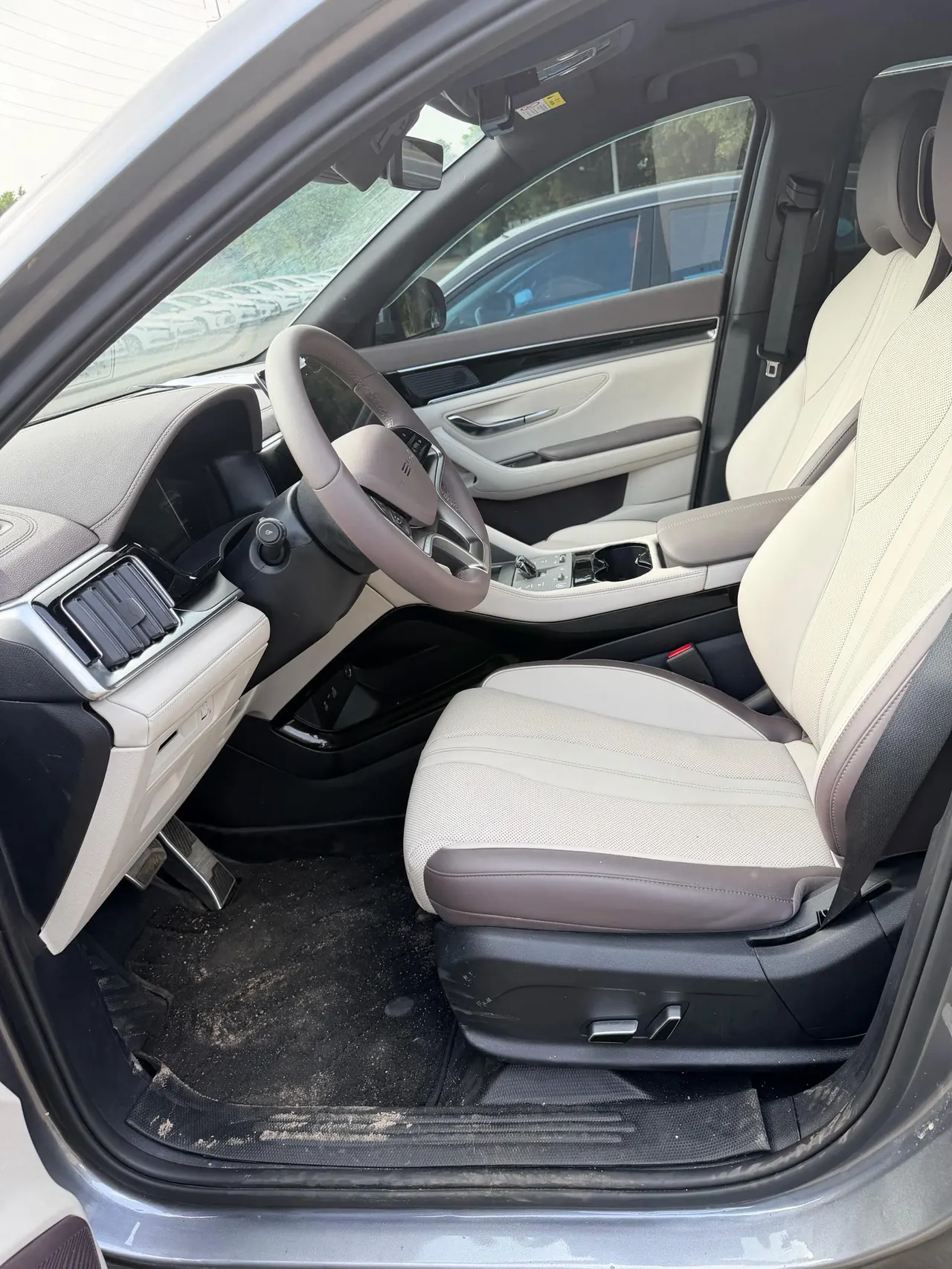 BYD Song PLUS New Energy 2025 Song PLUS DM-i 1.5 Stepless 160KM Flagship Automatic Gear 3