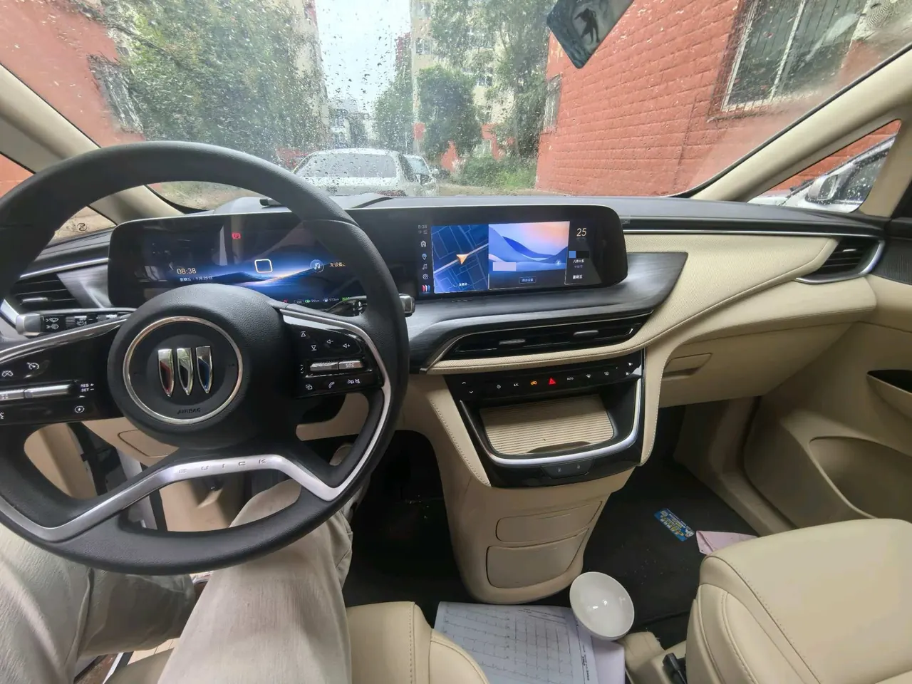 Buick 2025 GL8 Lu Shang 1.5T First Edition 7-seat Automatic Gear 7
