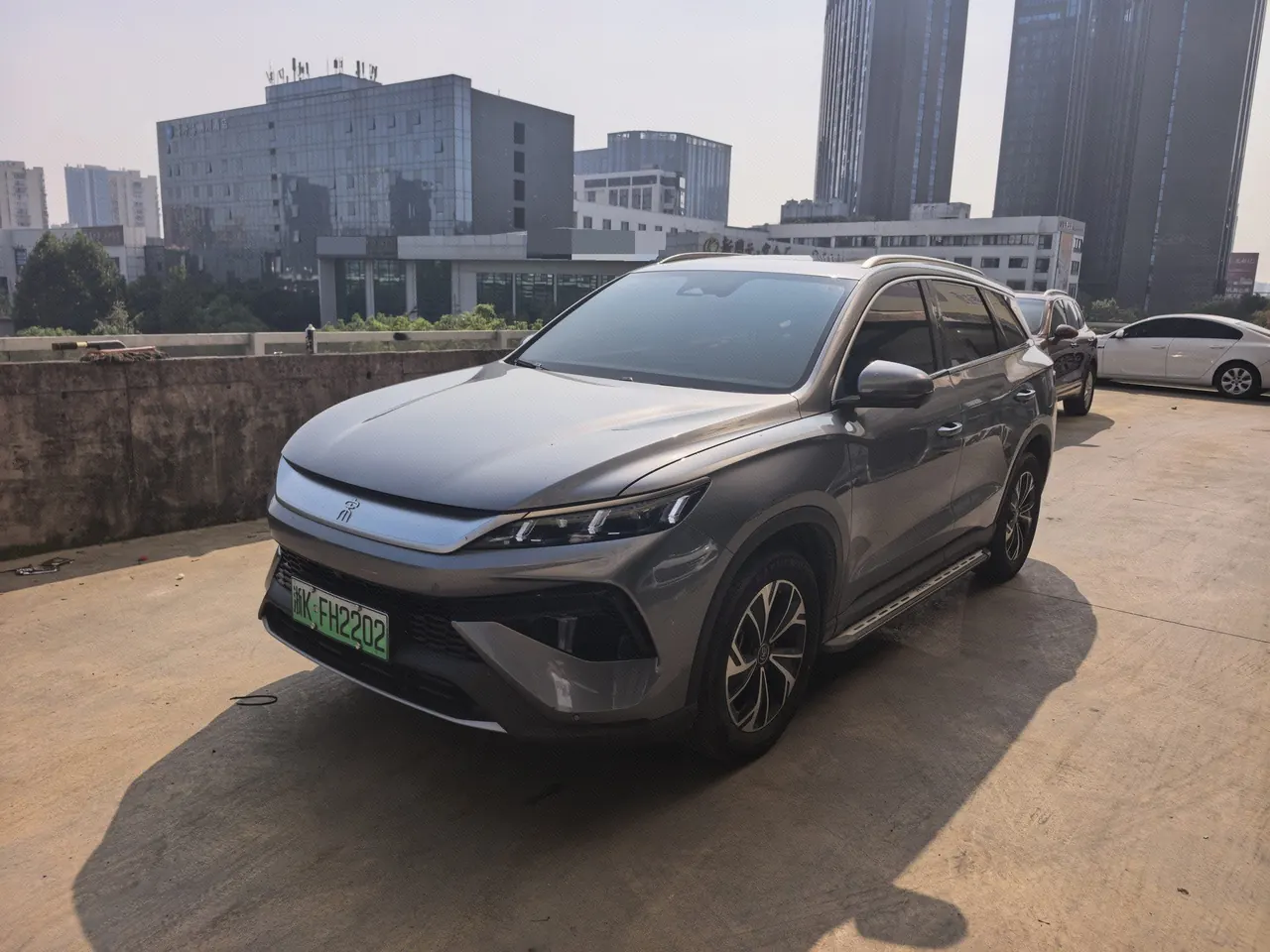 打开图片灯箱:BYD Song Pro New Energy 2025 Song Pro DM-i 1.5 Stepless 75KM Exceed Automatic Gear